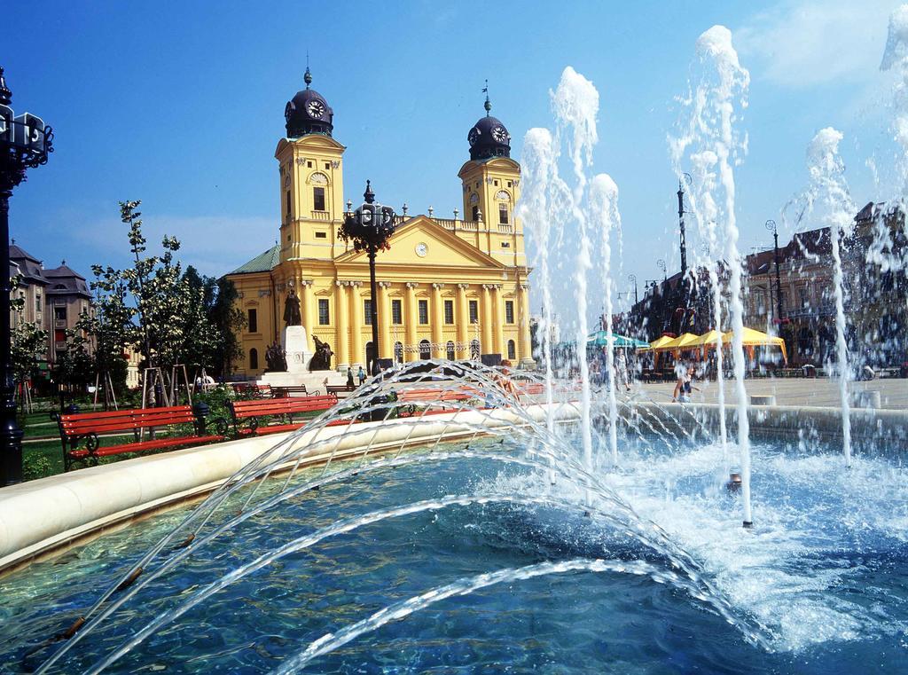 Stop Panzio Hotel Debrecen Buitenkant foto